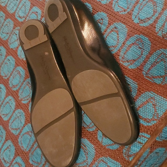 FERRAGAMO LOAFERS SIZE 7.5 - Picture 16 of 16